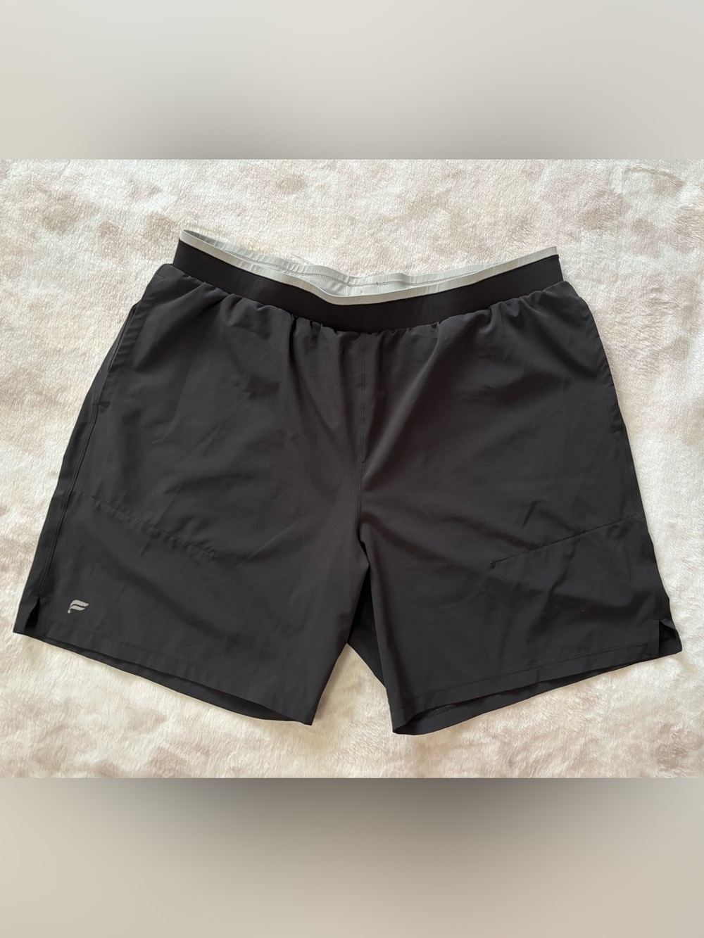 Fabletics The Fundamental Performance Short Black L/Grey Waistband Size XXL